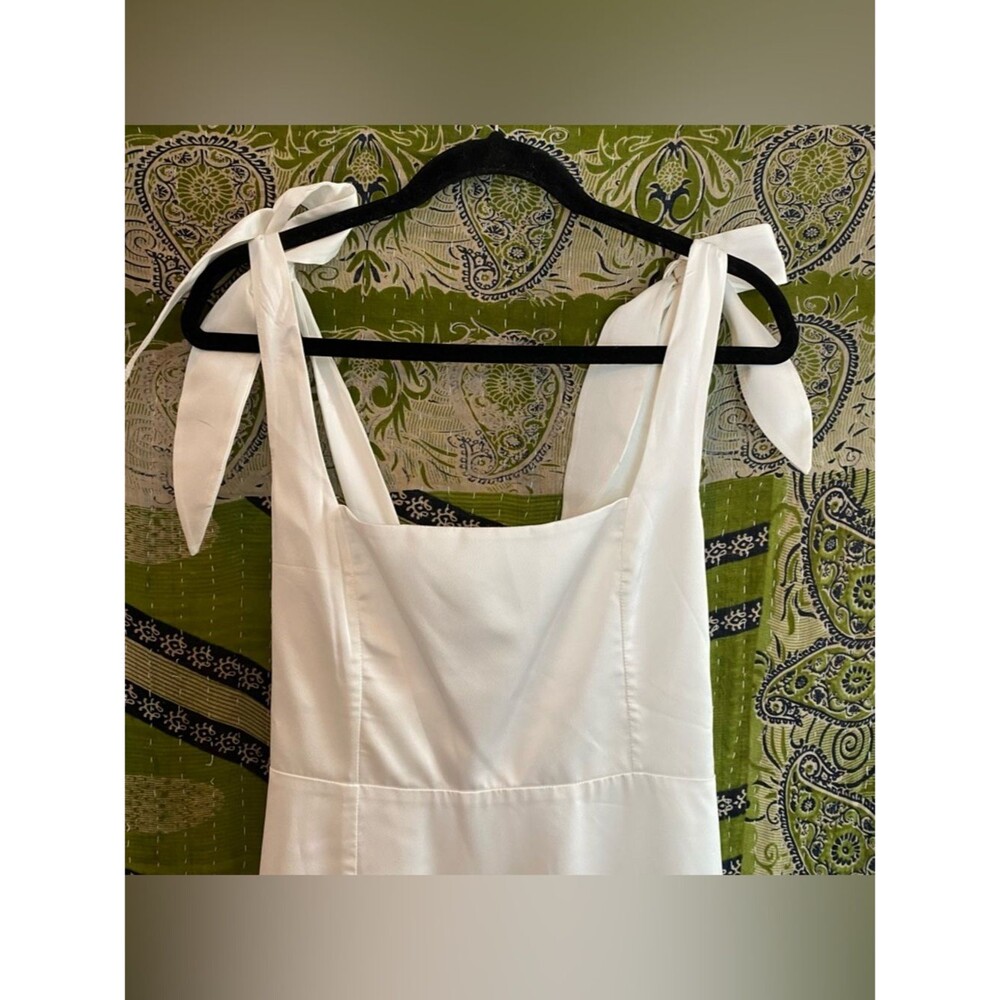 Show Me Your Mumu Ivory Luxe Satin Garden Midi Dress Size Medium Soft Girl - Picture 5 of 14